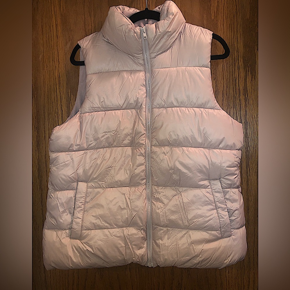 Old Navy Blush Puffer Vest